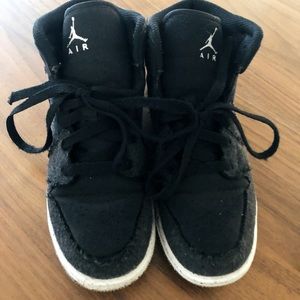 Air Jordan 1 Mid Crater Black 4.5Y